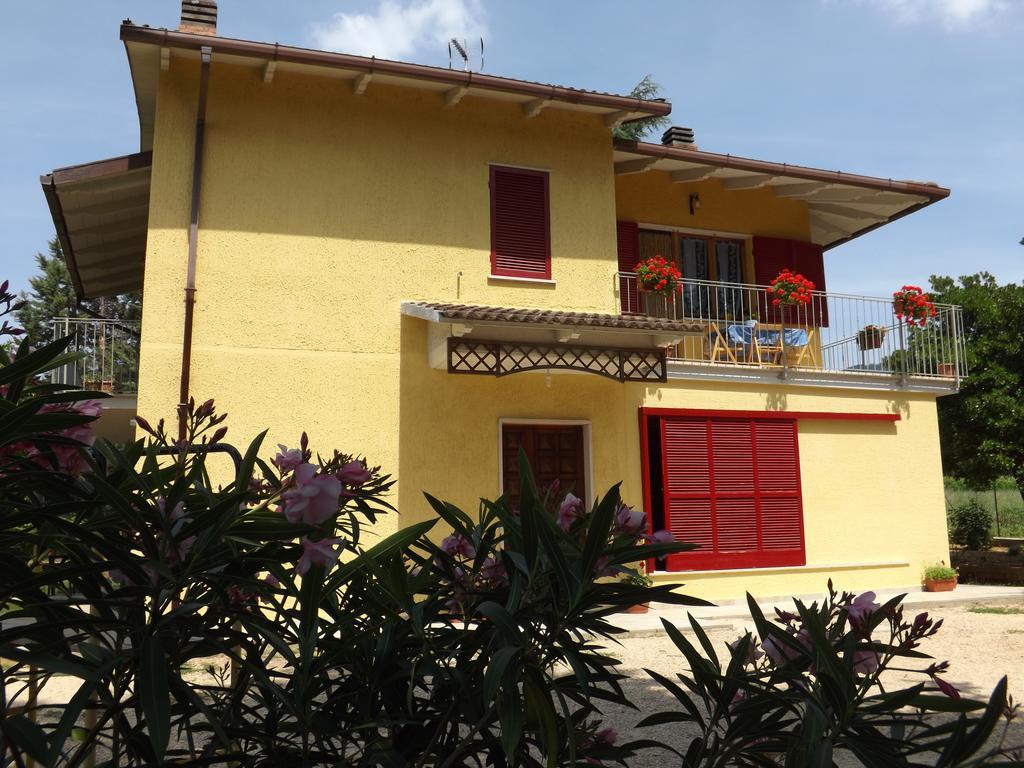 B&B Il Pizzagiallo Massa Martana Luaran gambar