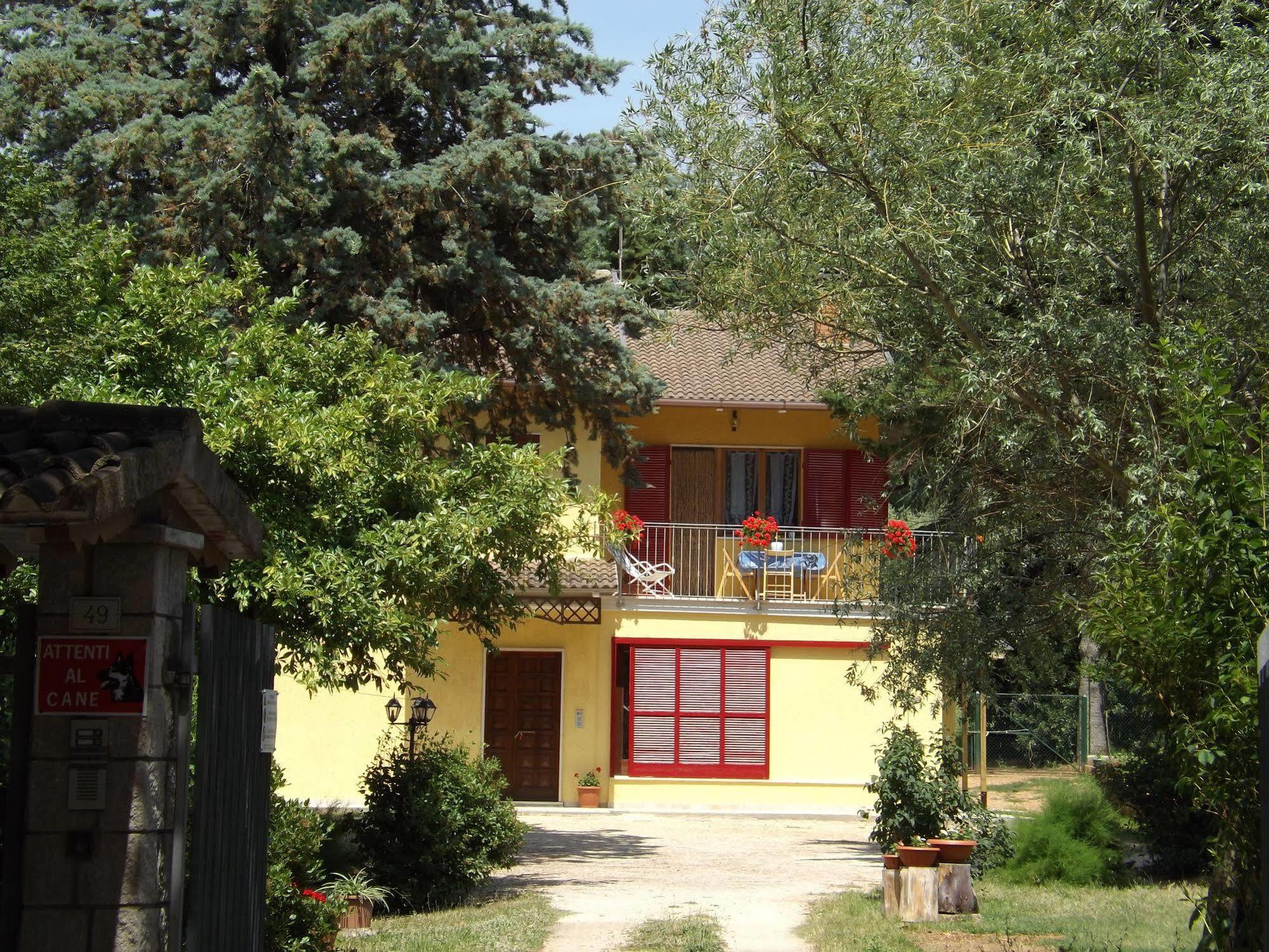 B&B Il Pizzagiallo Massa Martana Luaran gambar